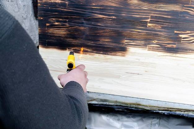 Jak usunąć żywicę z paneli bez uszkadzania powierzchni?